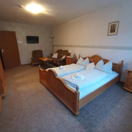 Mueller Hotel 2*
