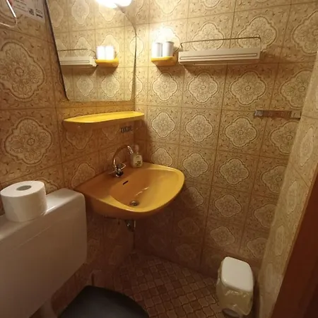 Mueller 2* ヴィンターベルク